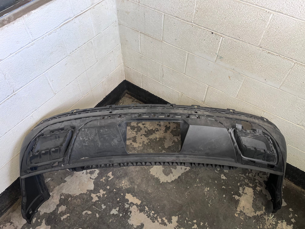 18-20 Atlas Rear Lower Spoiler