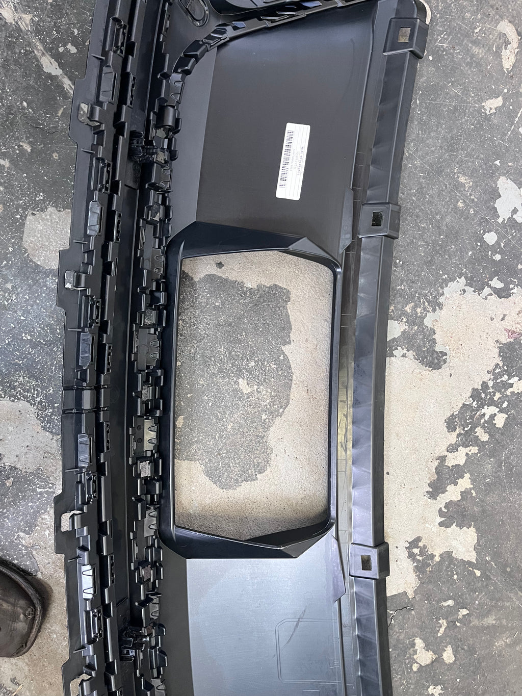 18-20 Atlas Rear Lower Spoiler